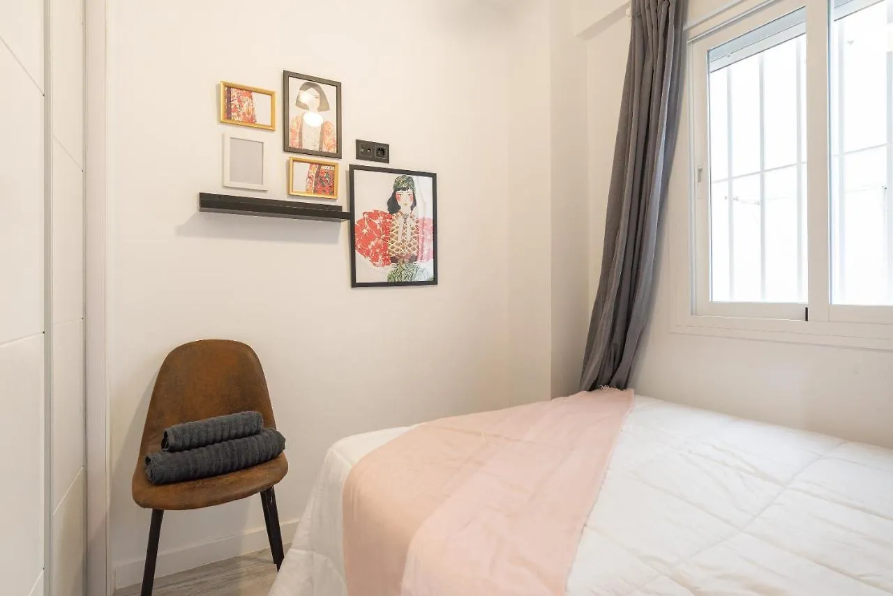 Nuevo Estacion Central Playa 3 Dorm Ac Málaga Spanien